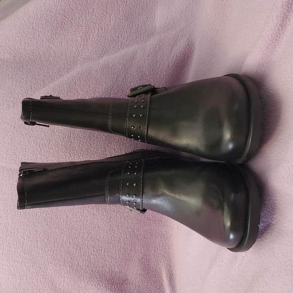 Earth Denali Altitude boots, black leather, size 7. - Picture 2 of 8